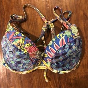 Underwire MAAJI top size Large